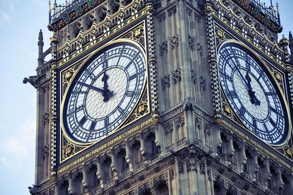 Reloj Inglés Big Ben en Londres