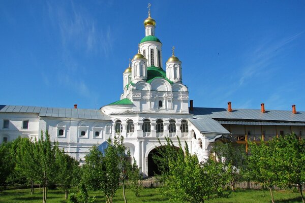 Monastero di makaryevsky, templi della Russia