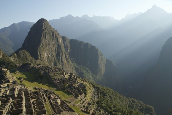 Leyendas del Perú-el misterio de la ciudadela de Machu Picchu