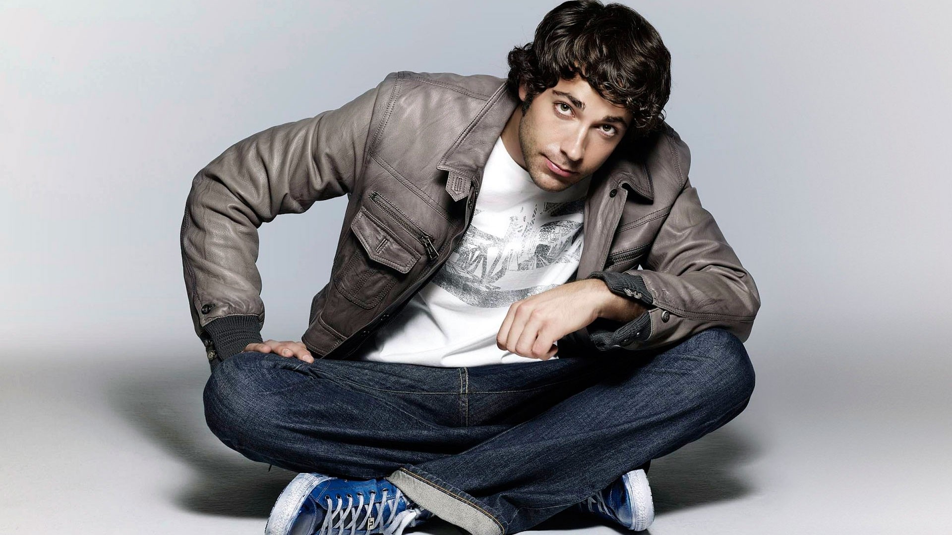 zachary levi actor