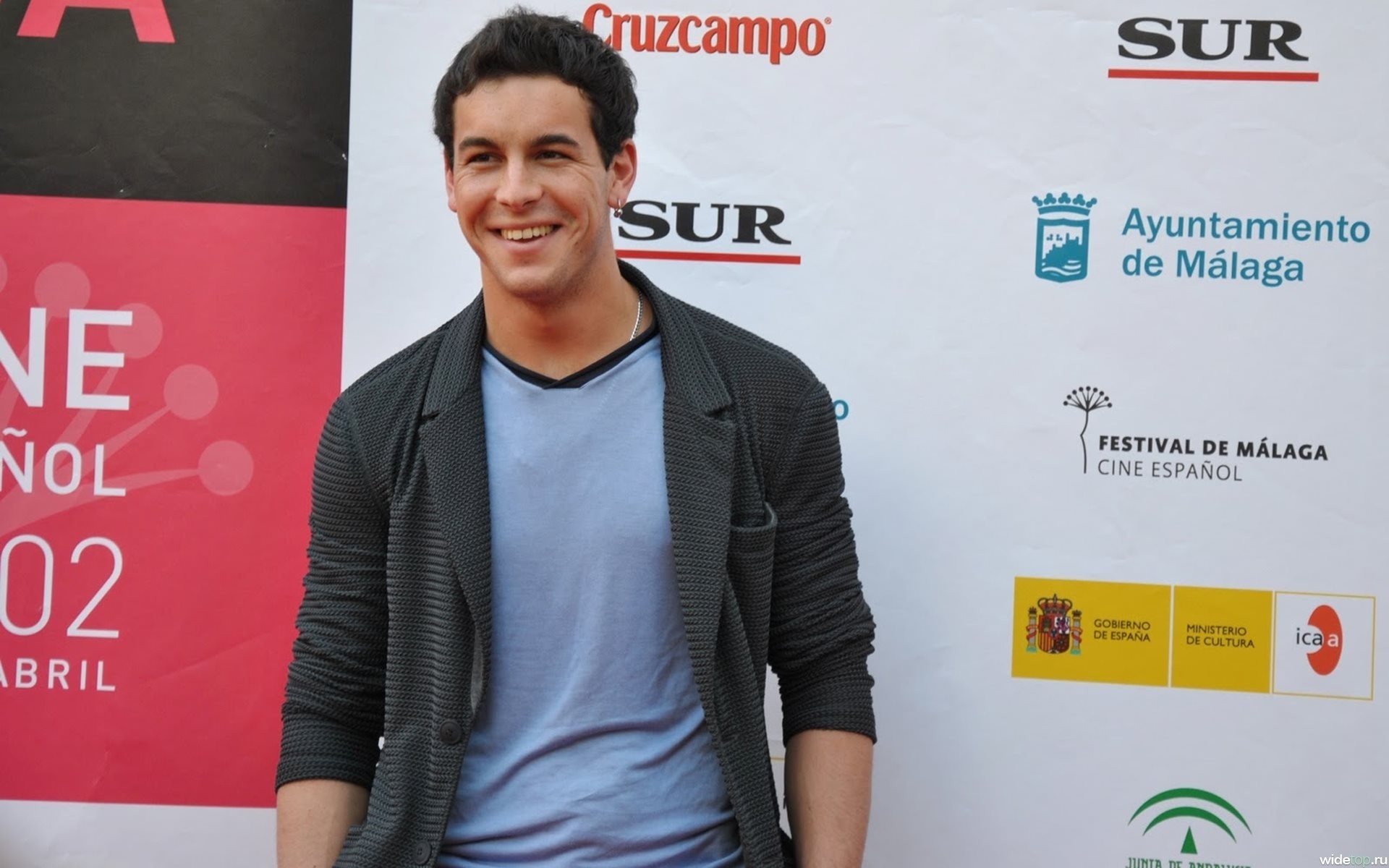 célébrités gars mario casas casas acteur