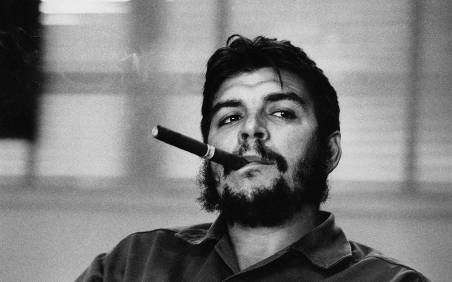 ernesto che guevara rivoluzionario