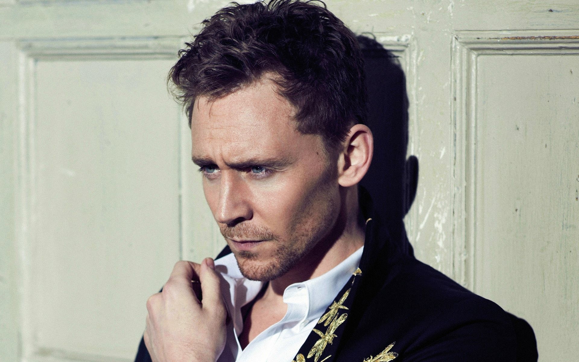 tom hiddleston cara hombre vista hiddleston actor