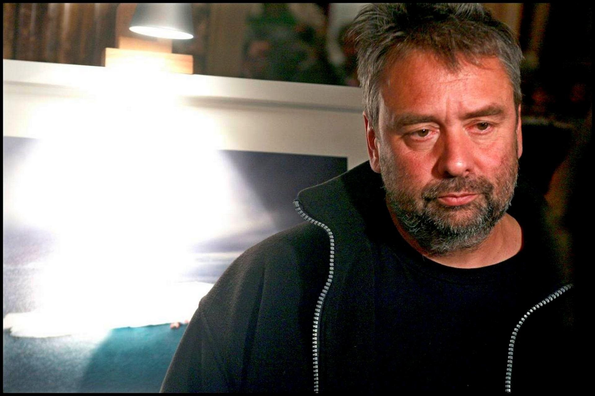 regista luc besson ditta sceneggiatore