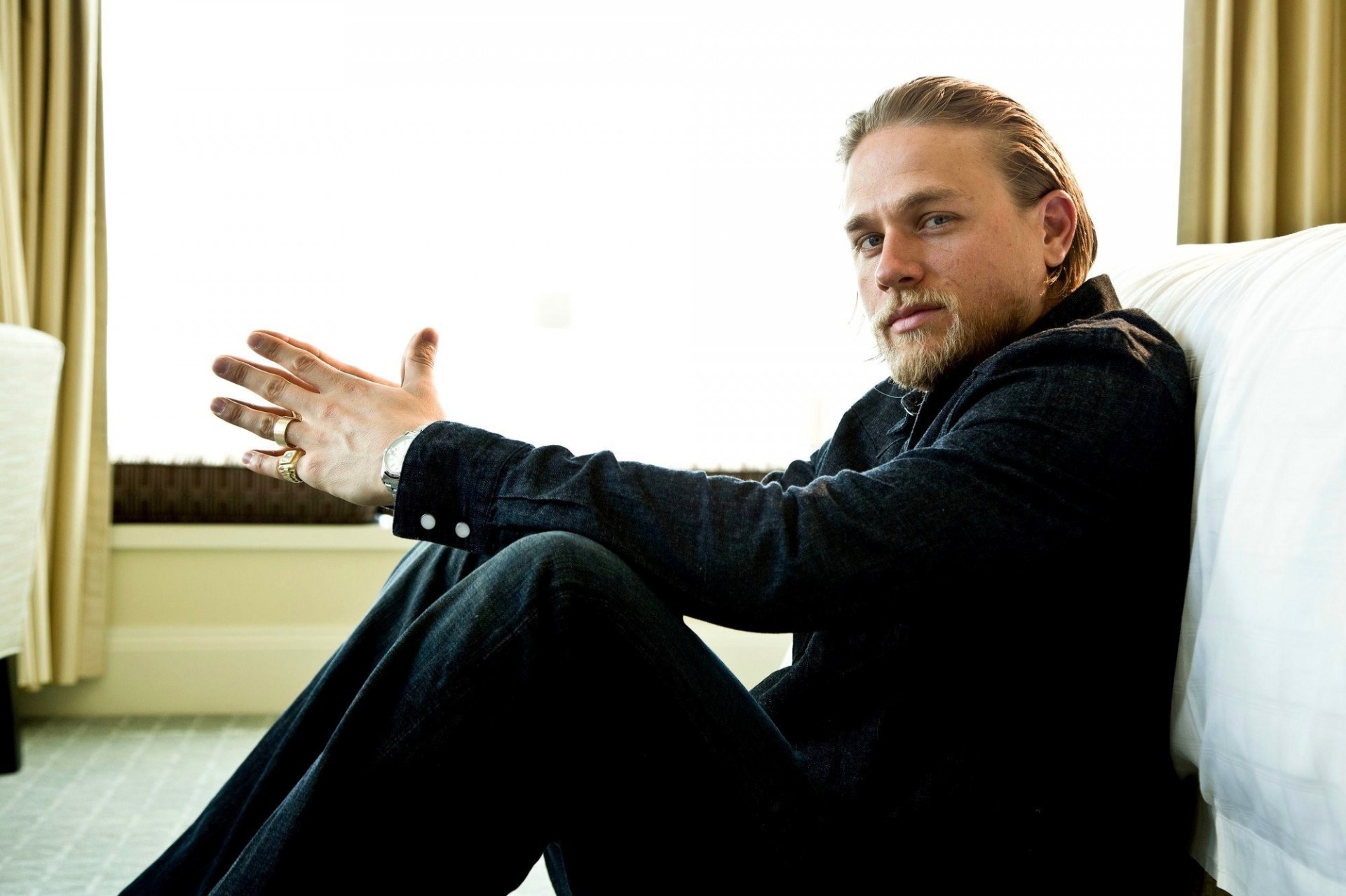 Charlie hunnam hunnam actor