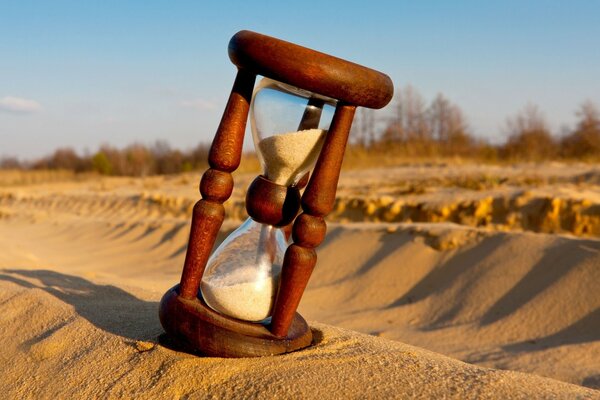 Horloge Ponce NK fond de sable