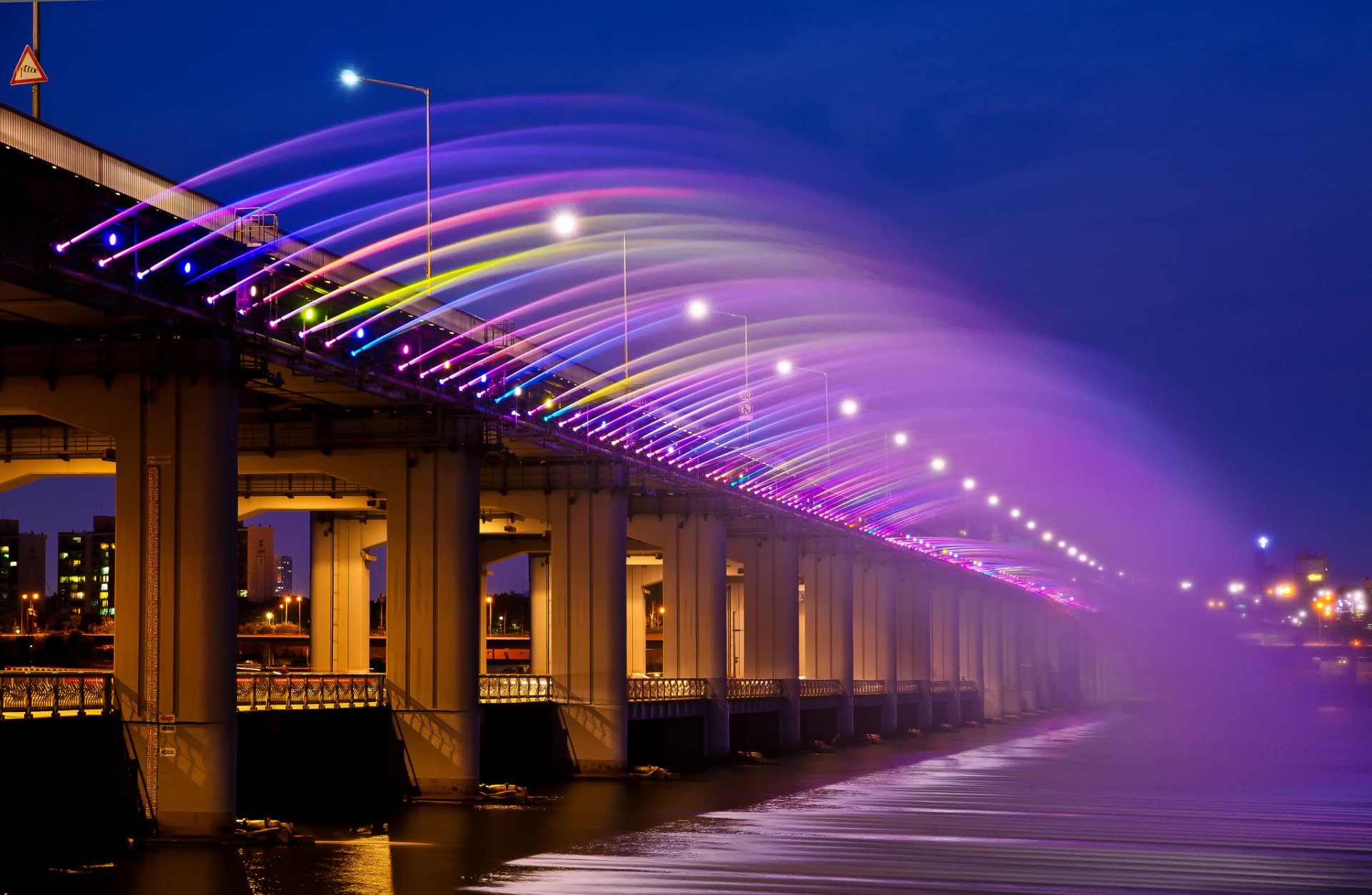 asia corea ciudad seúl banpobridge arco iris fuente del arco iris puente noche luces