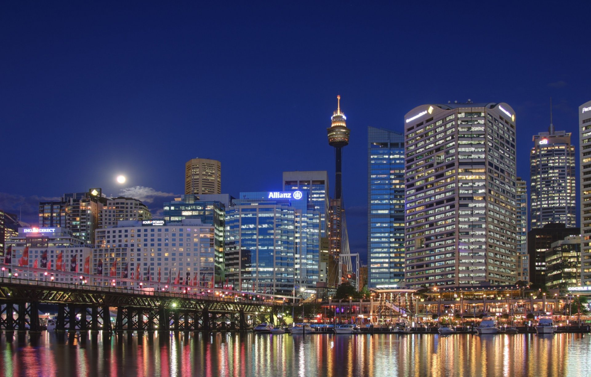 città sydney australia grattacieli notte in bella illuminazione sydney torre della televisione nota anche come torre dell amplificatore o torre del punto centrale