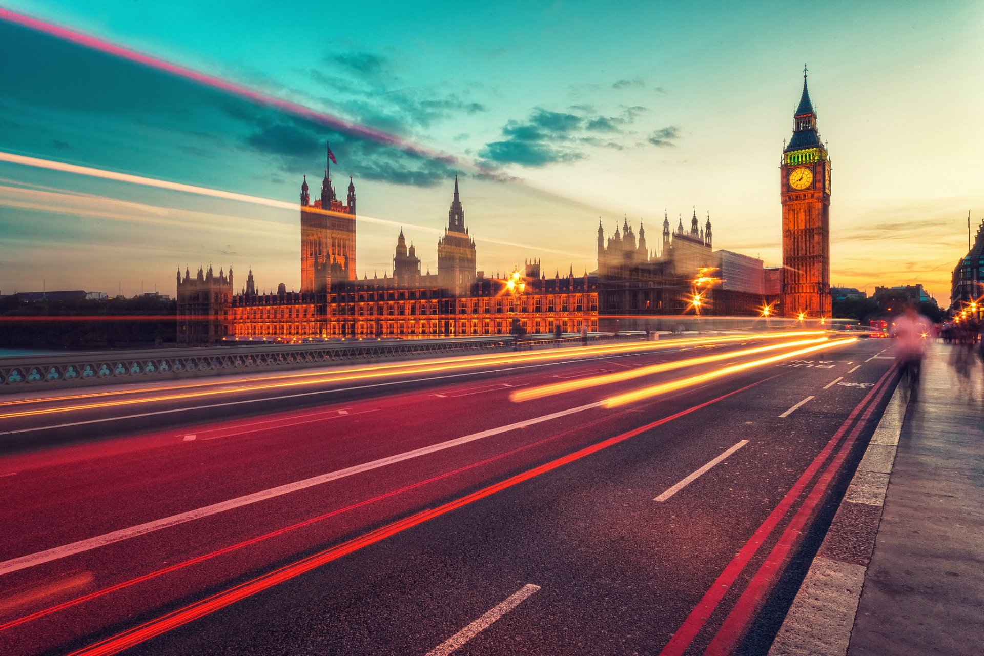 united kingdom england city london evening night parliament westminster big ben elizabeth tower road lights light exposure