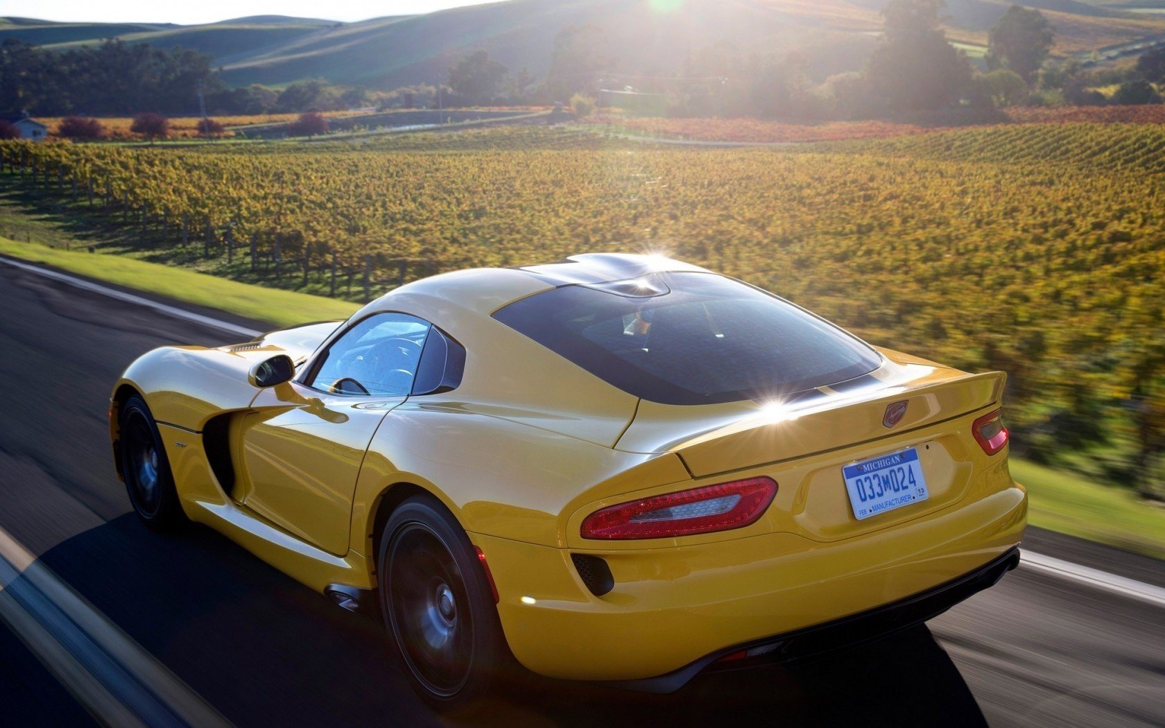 dodge viper srt trasero resplandor sol luz gt