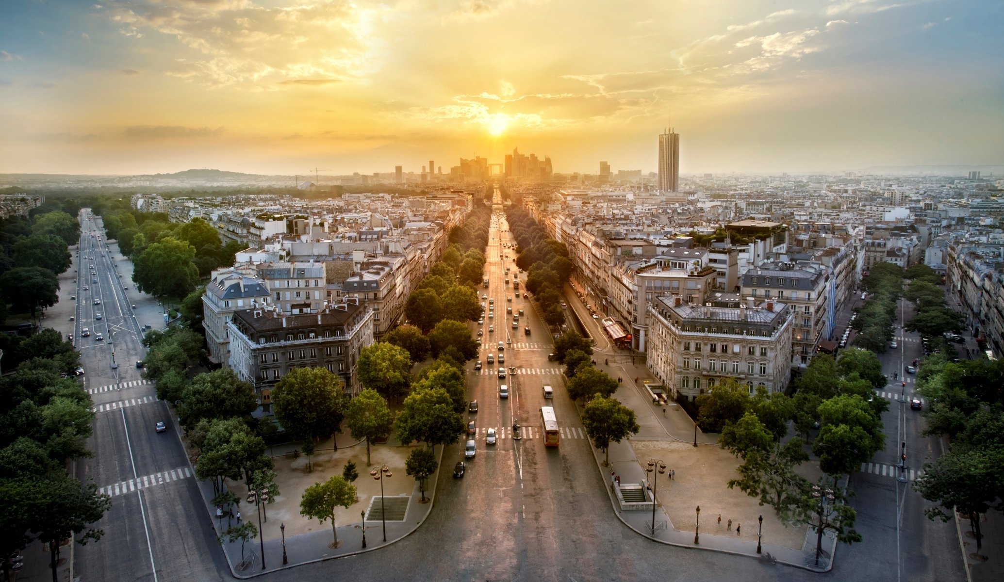 parigi francia île-de-france città panorama sera tramonto architettura case edifici strade strade automobili alberi