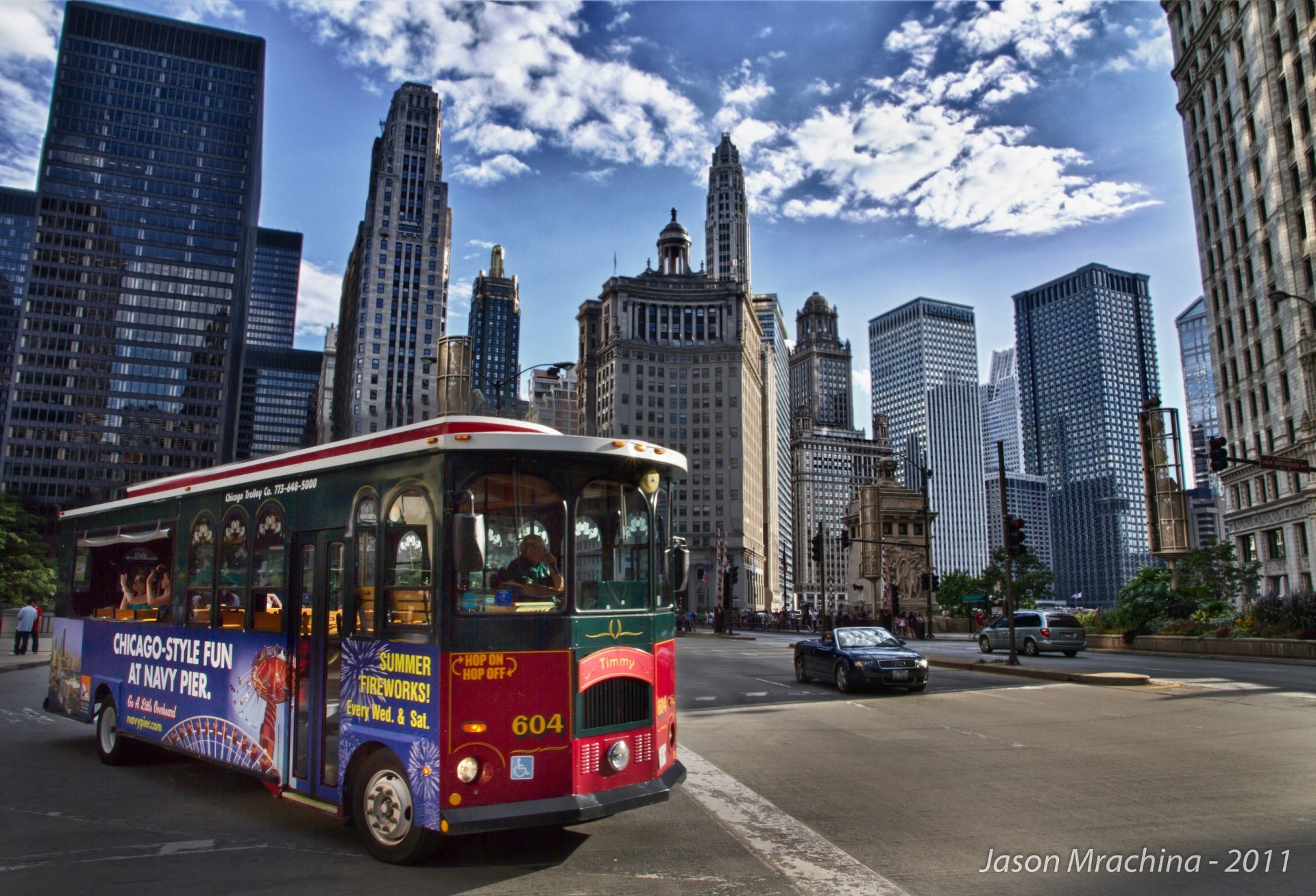 chicago america united states buildings skyscraper high-rise buildings bus street motion