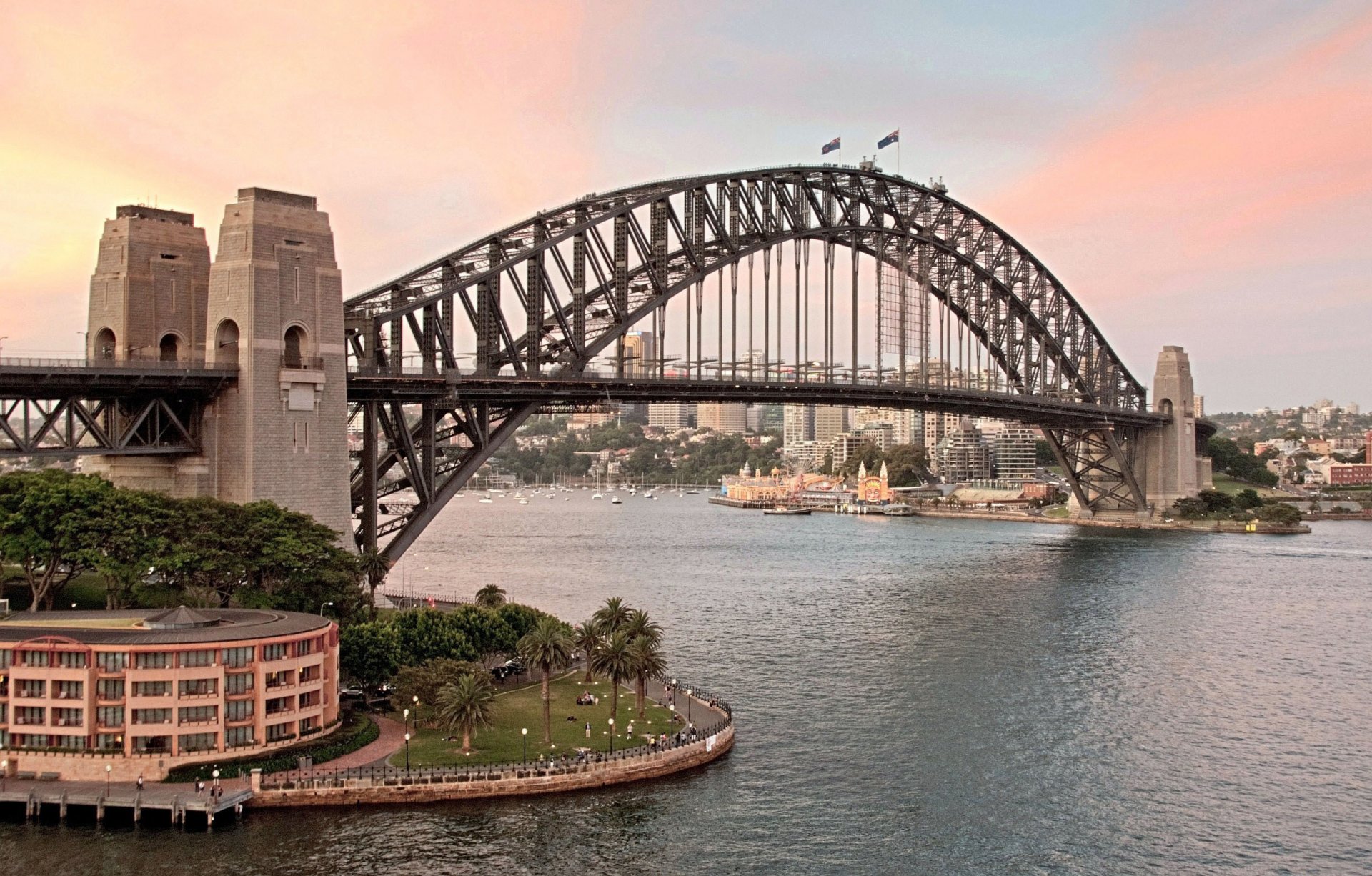 город сидней австралия sydney harbour bridge харбор-бридж мост залив порт-джэксон закат флаги