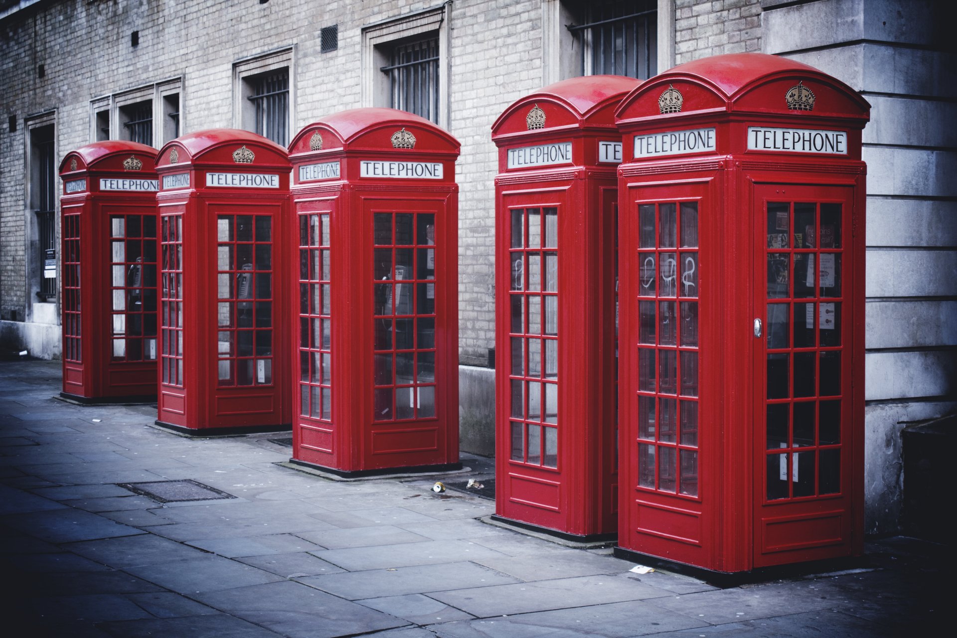 london england telephone booth street city