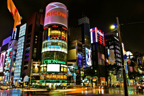 Japón, hermosos edificios de tiendas