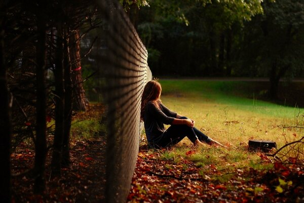 A beautiful girl with the mood of autumn