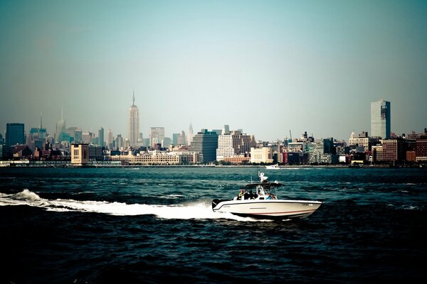 New York bateaux sur l eau