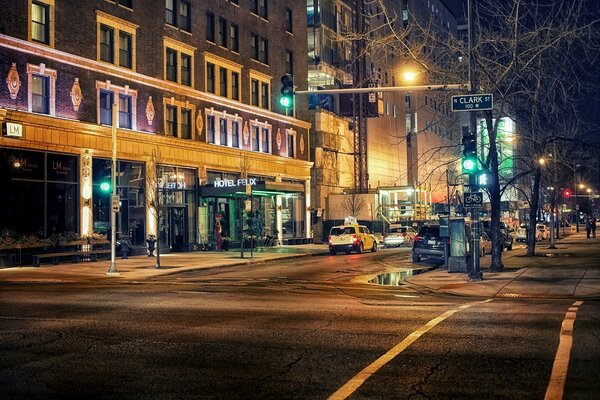 Calle nocturna de Chicago