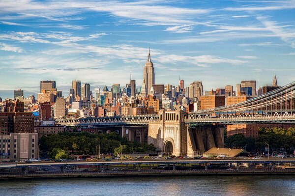 Wielki Most Brookliński na Manhattanie