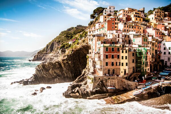 Costa del mar en Cinque Terre en Italia