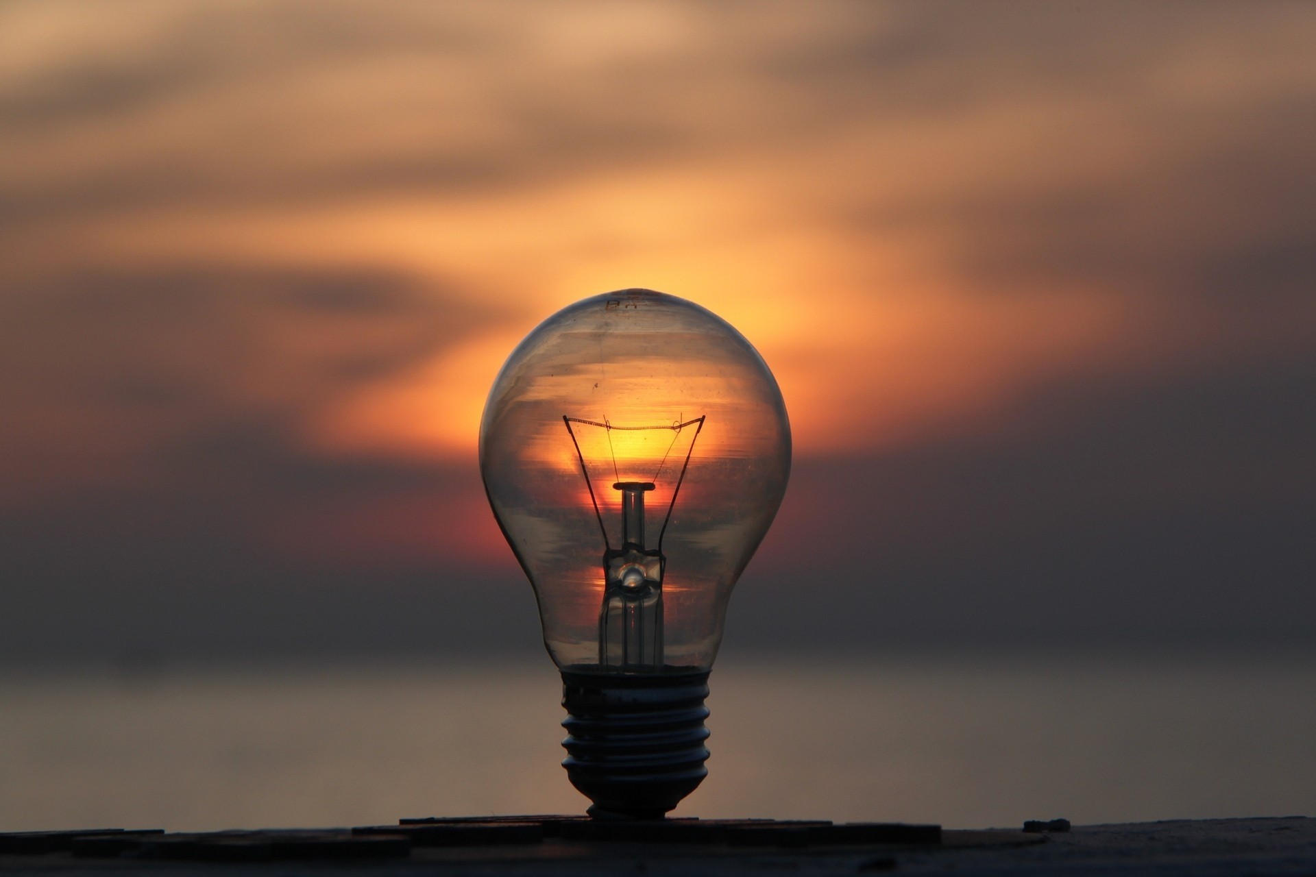 ubmission draws sunset bulb light bright