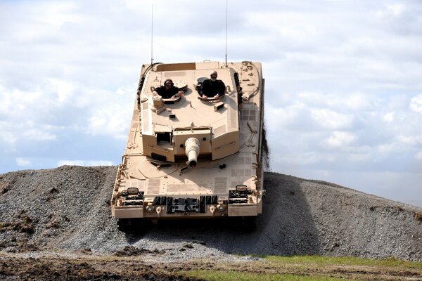 Leopard tank against the sky