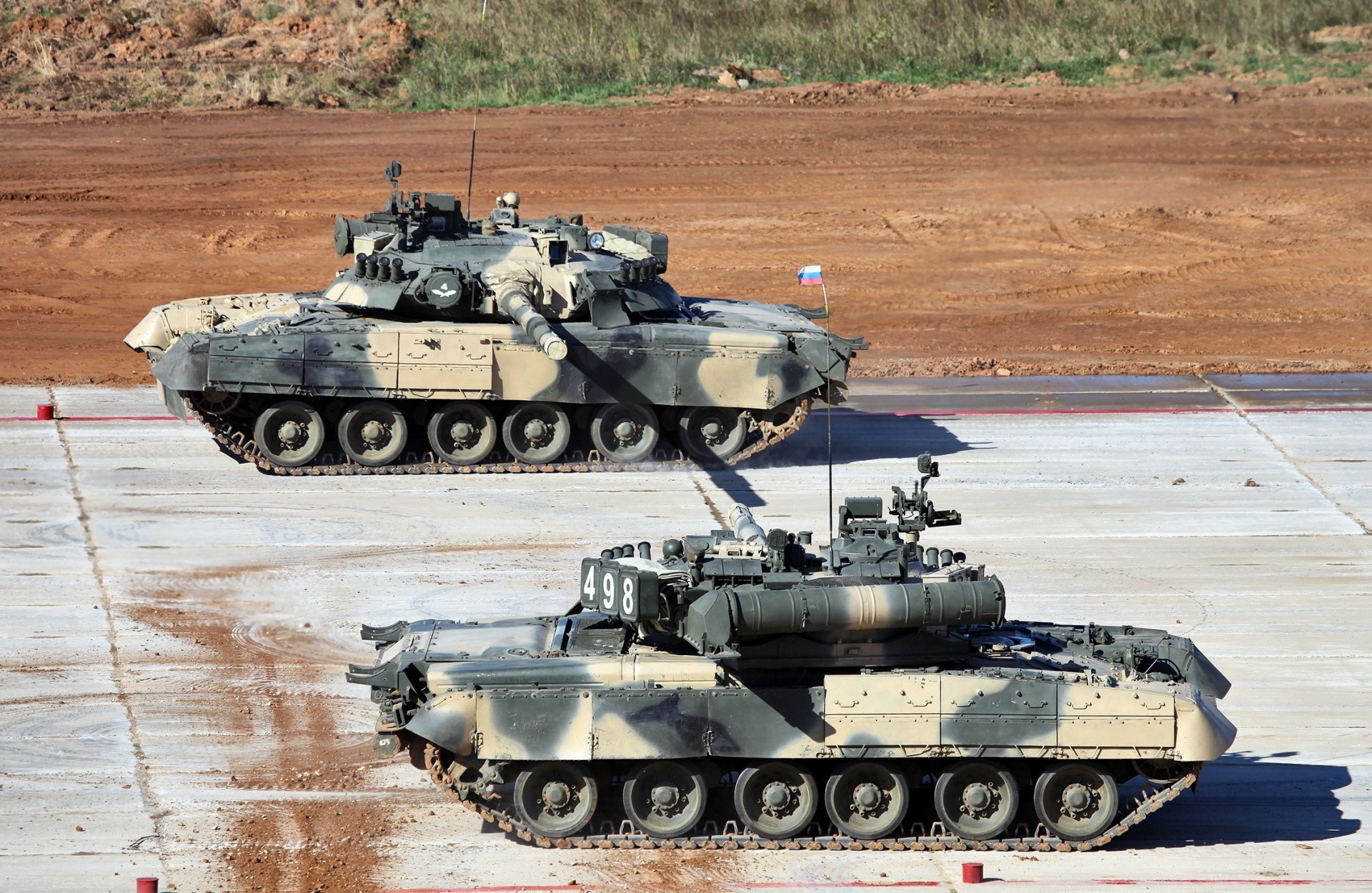 main battle tank russian t-80u on the tank biathlon 2013