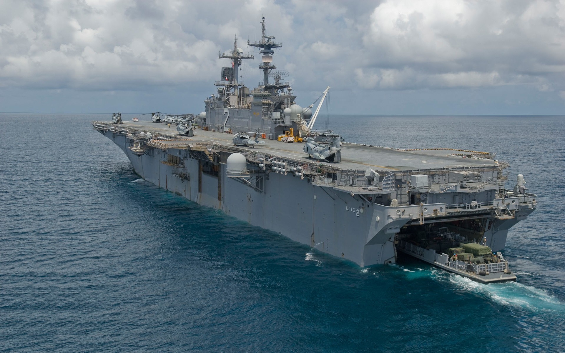 schiff deck lhd-2 uss essex landung