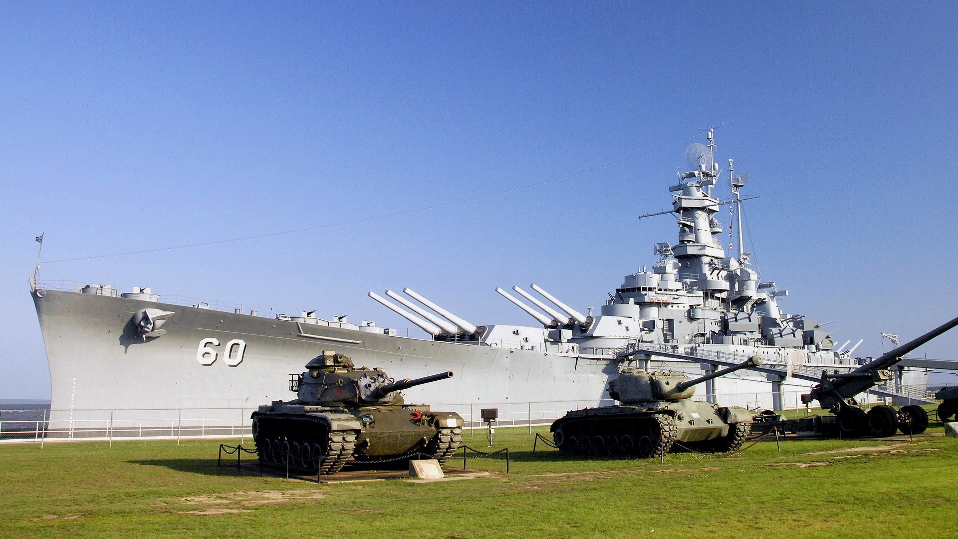 réservoir usa parc cuirassé uss alabama herbe bleu militaire