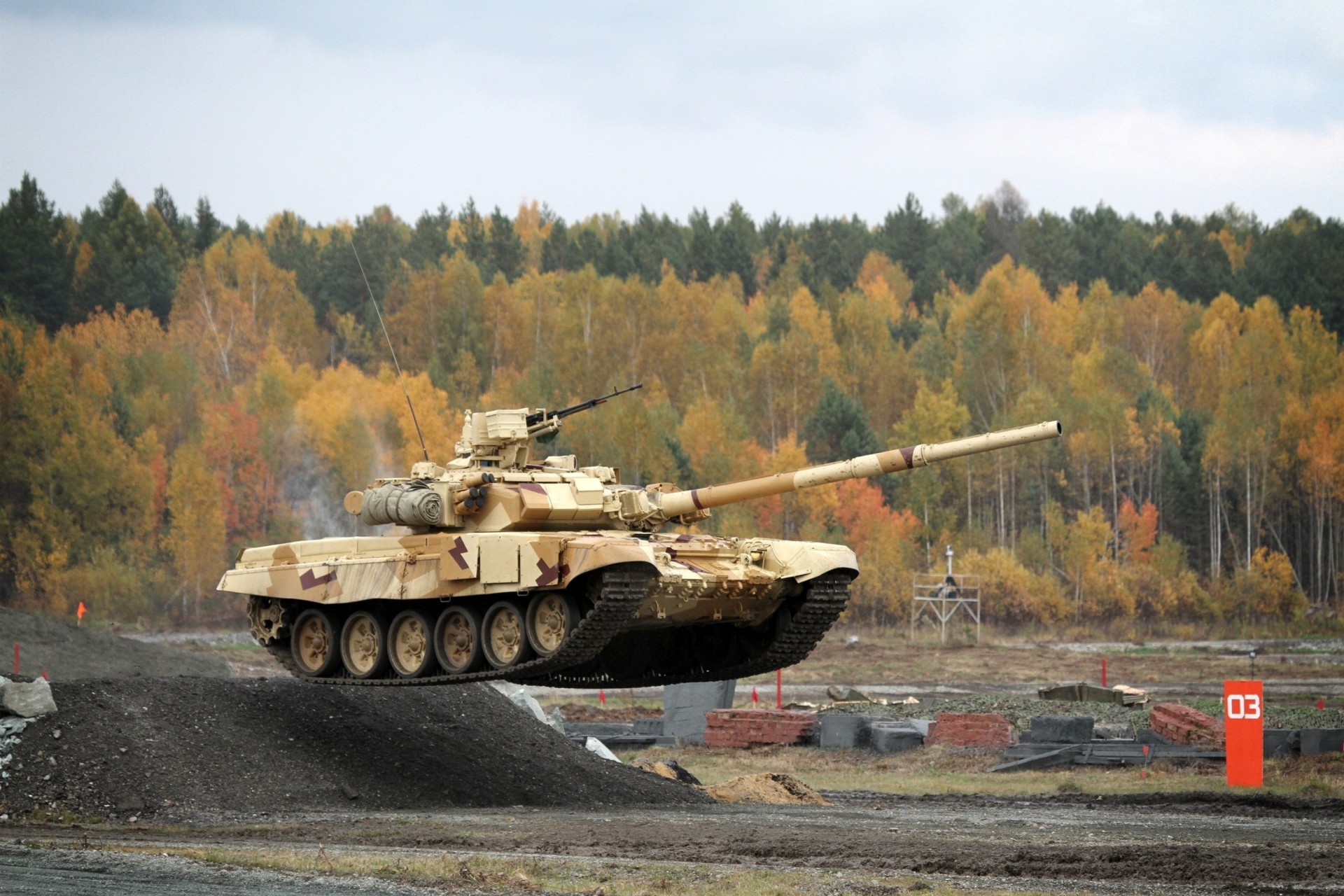 bac uvz russie forêt t-90