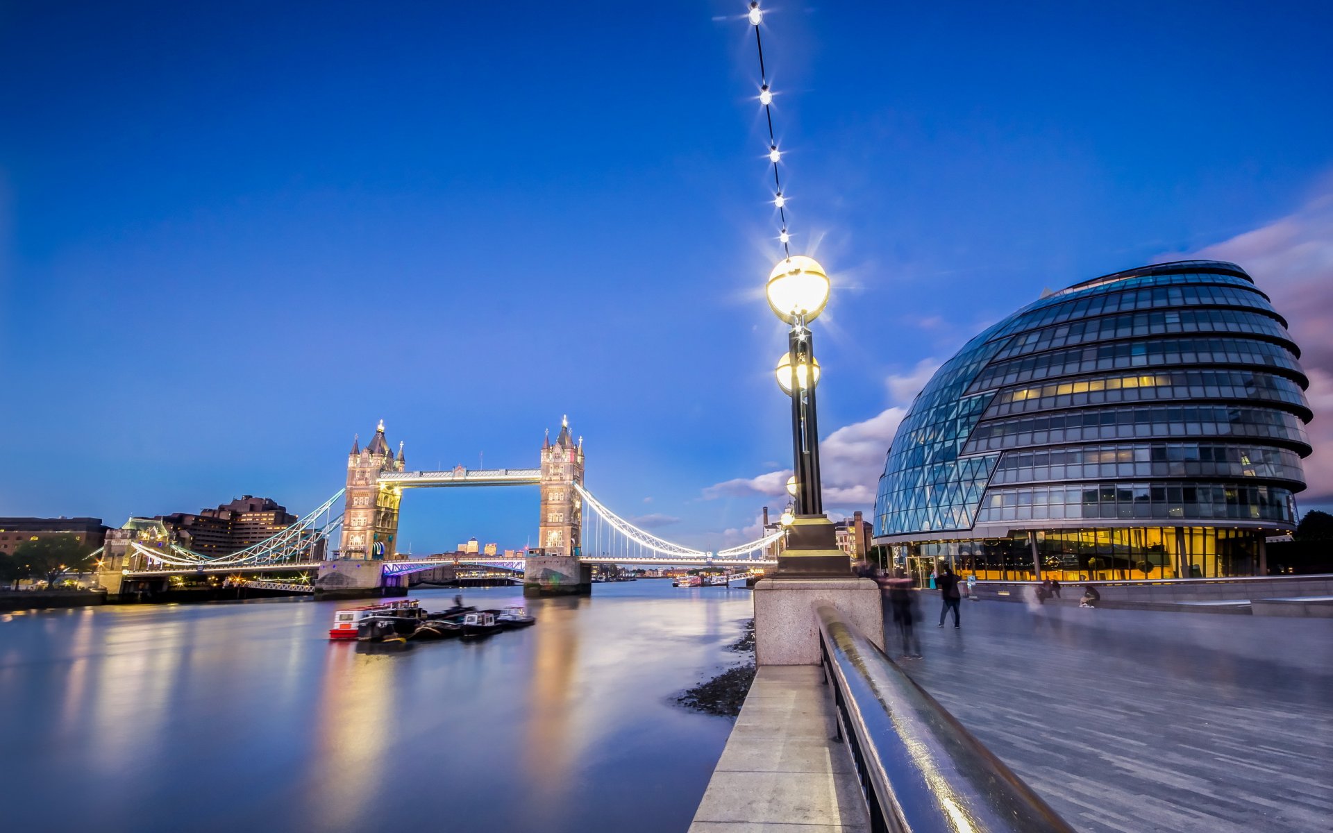 town london night river bridge