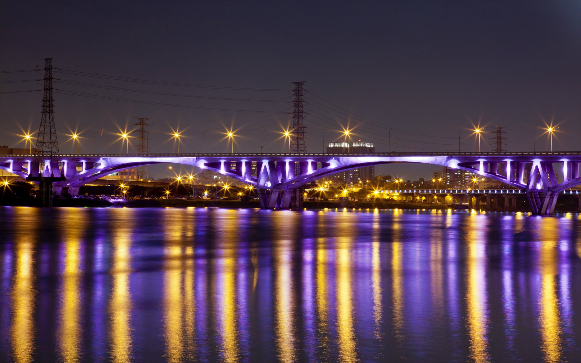 china taiwán taipei ciudad noche puente luces río reflexión luces iluminación