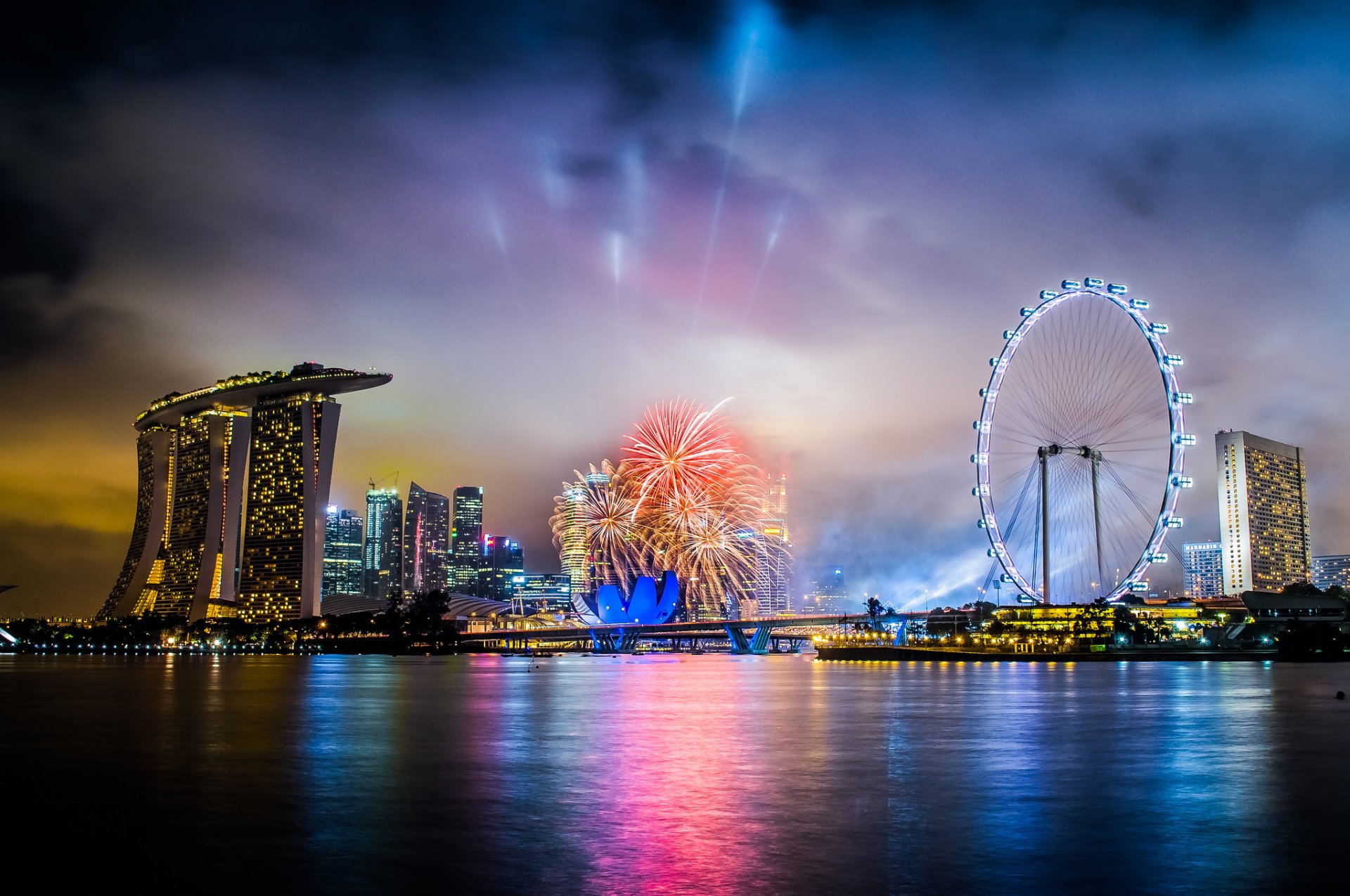 città singapore hotel notte vacanza saluto fuochi d artificio