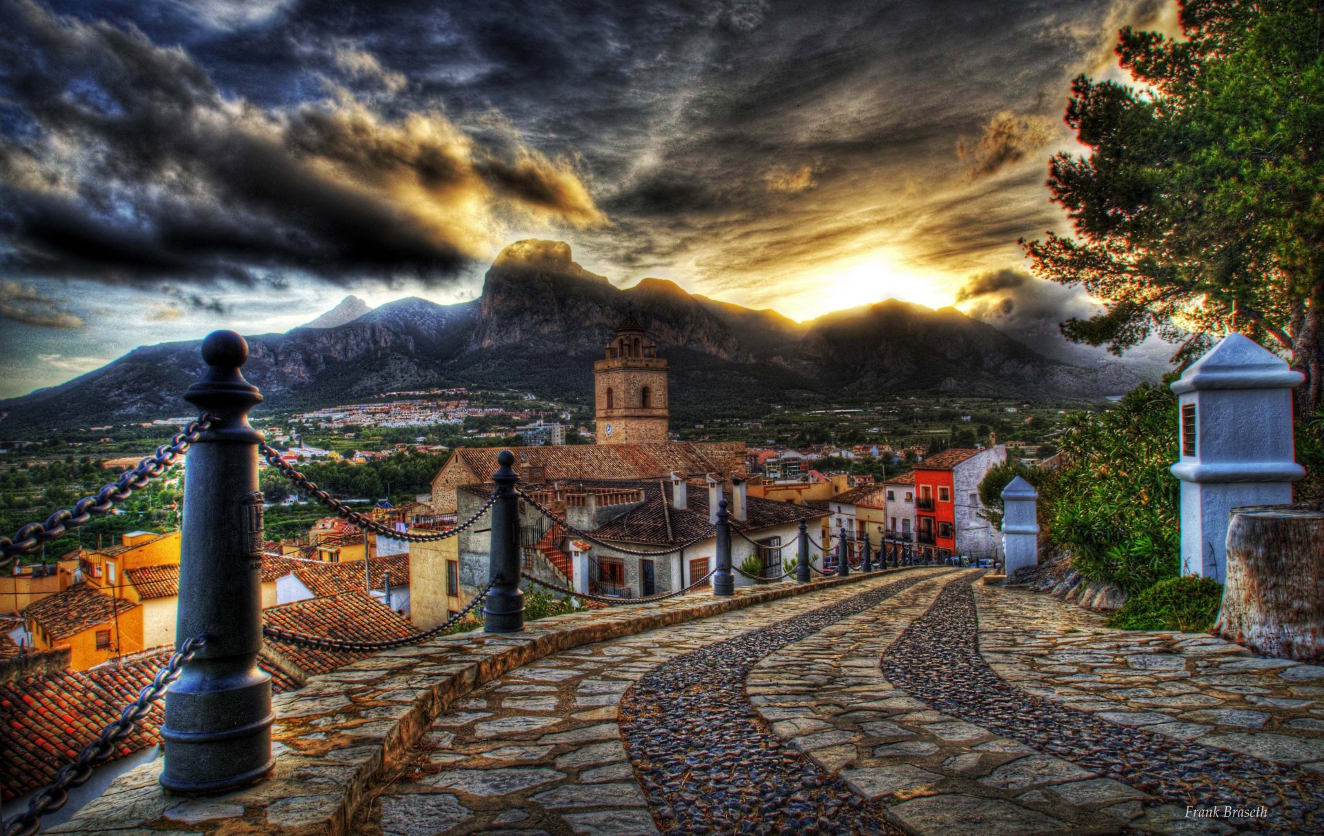 architektur straße berg hdr alt himmel sonnenuntergang straße wolken häuser farben bunt straßen berge alt blumen schön