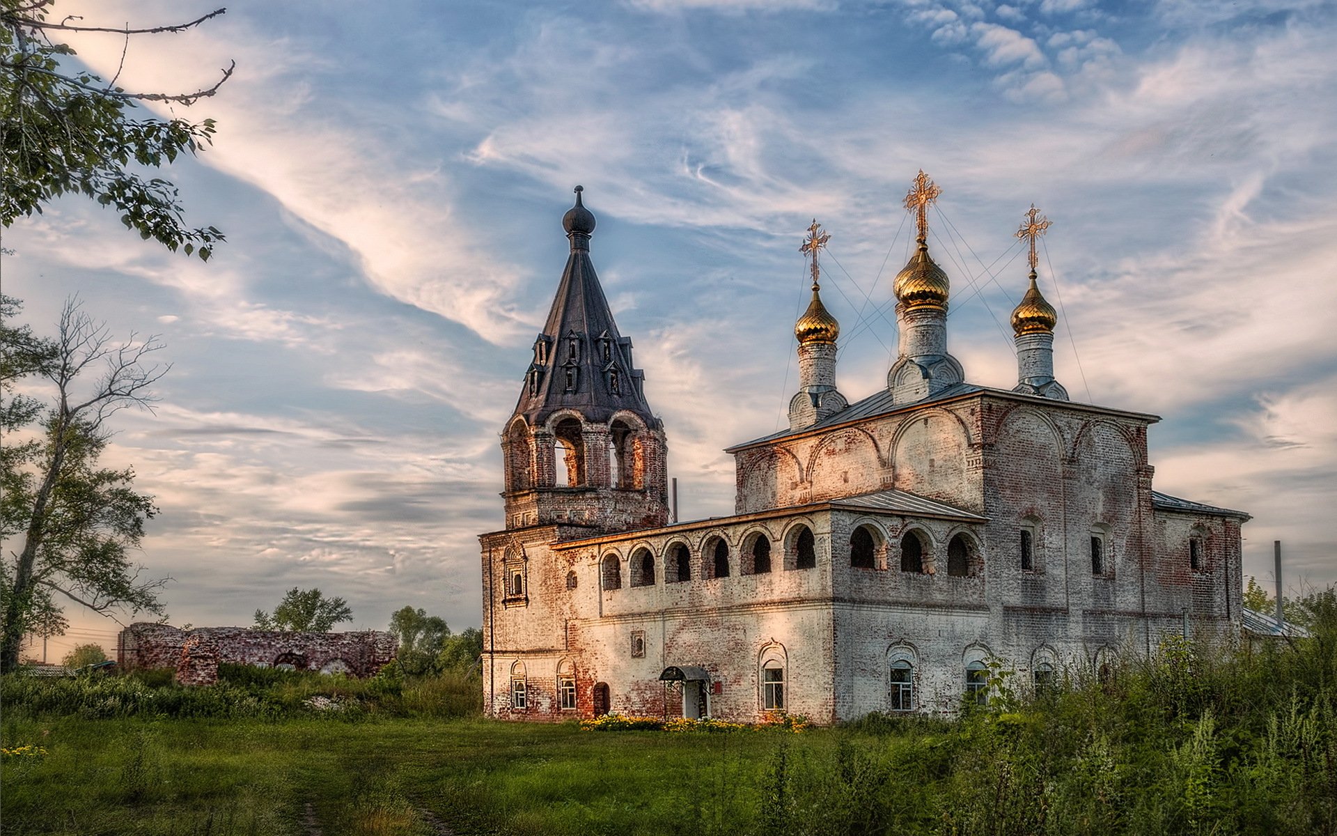 muromsky reg borisogleb village temple of christ the savior