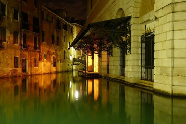 A nondescript corner of the city in Venice