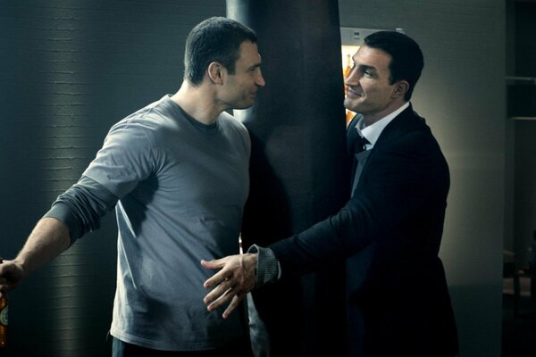 Vladimir Klitschko et Vitaly Klitschko