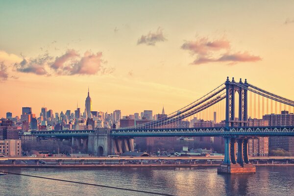 Bella vista sul ponte di New York