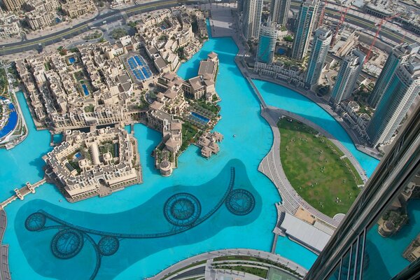 Large, expensive swimming pool in the hotel