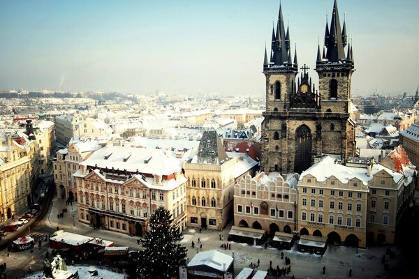 Temple de Tyn d hiver à Prague