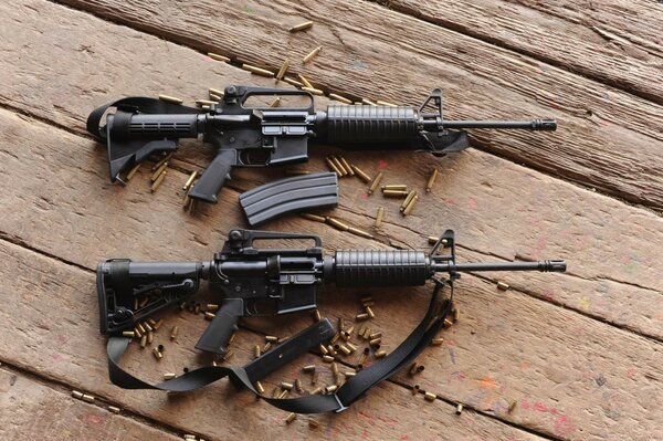 Две штурмовые винтовки m4a1