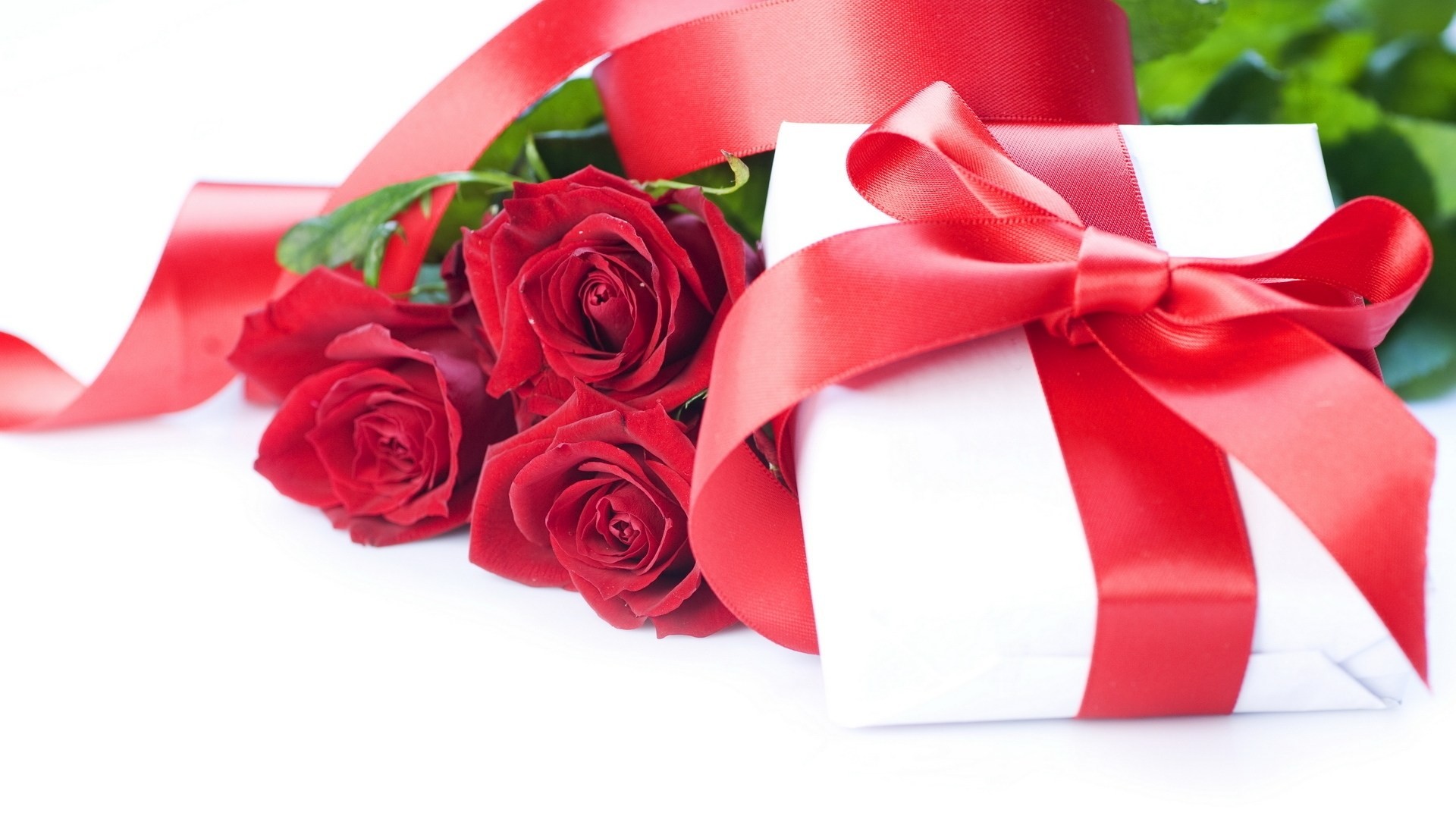 amour satin arc roses sentiments ruban fleurs rouge saint valentin emballage cadeau soie vacances boîte