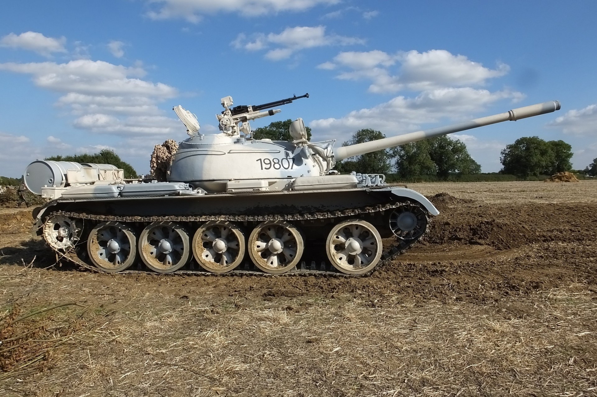 moyen soviétique réservoir t-55