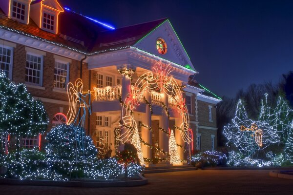 Beautiful house in Christmas lights