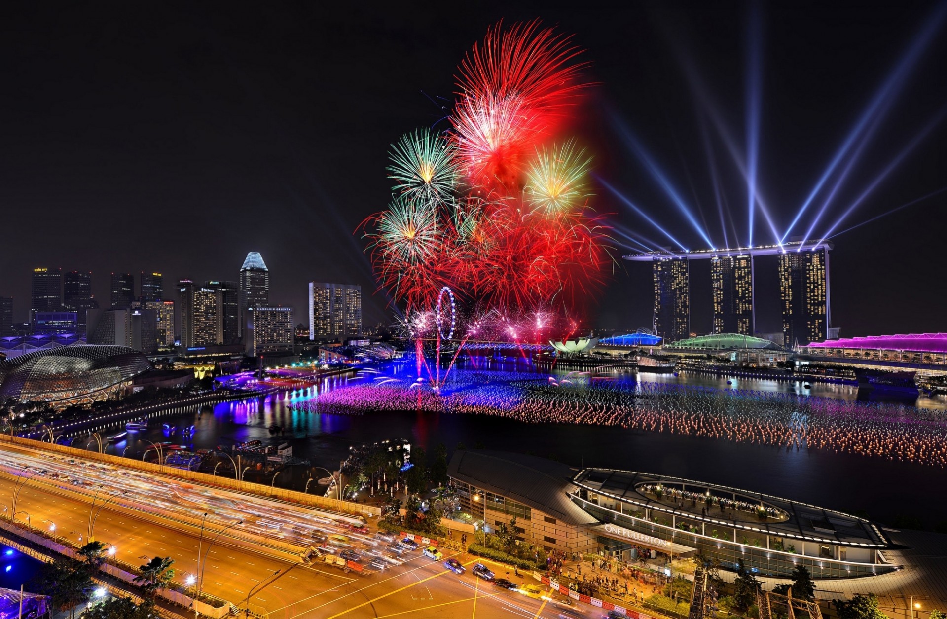 światła drapacze chmur noc nowy rok fajerwerki wakacje metropolia miasto singapur architektura 2014 podświetlenie marina bay sand