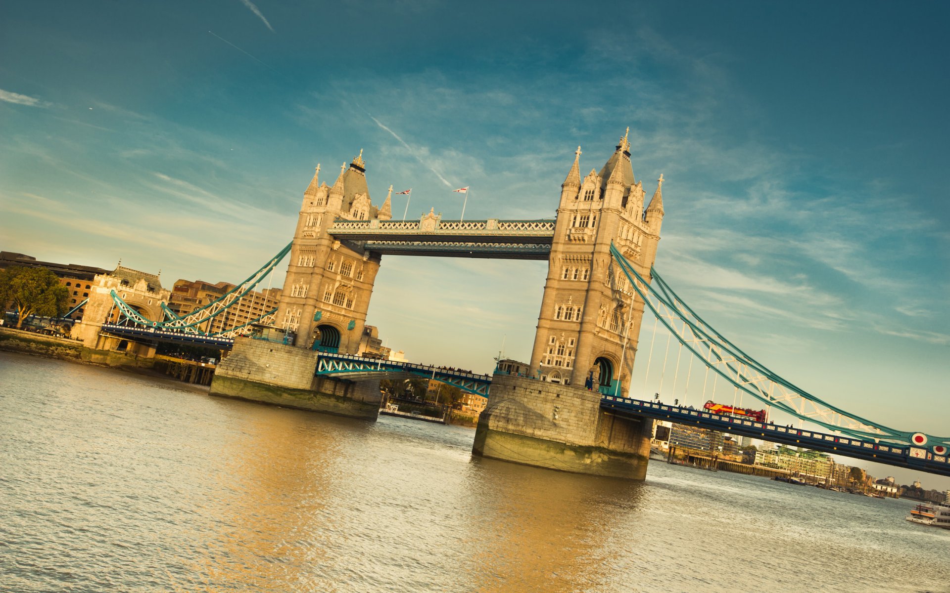 londra inghilterra regno unito tower bridge tamigi