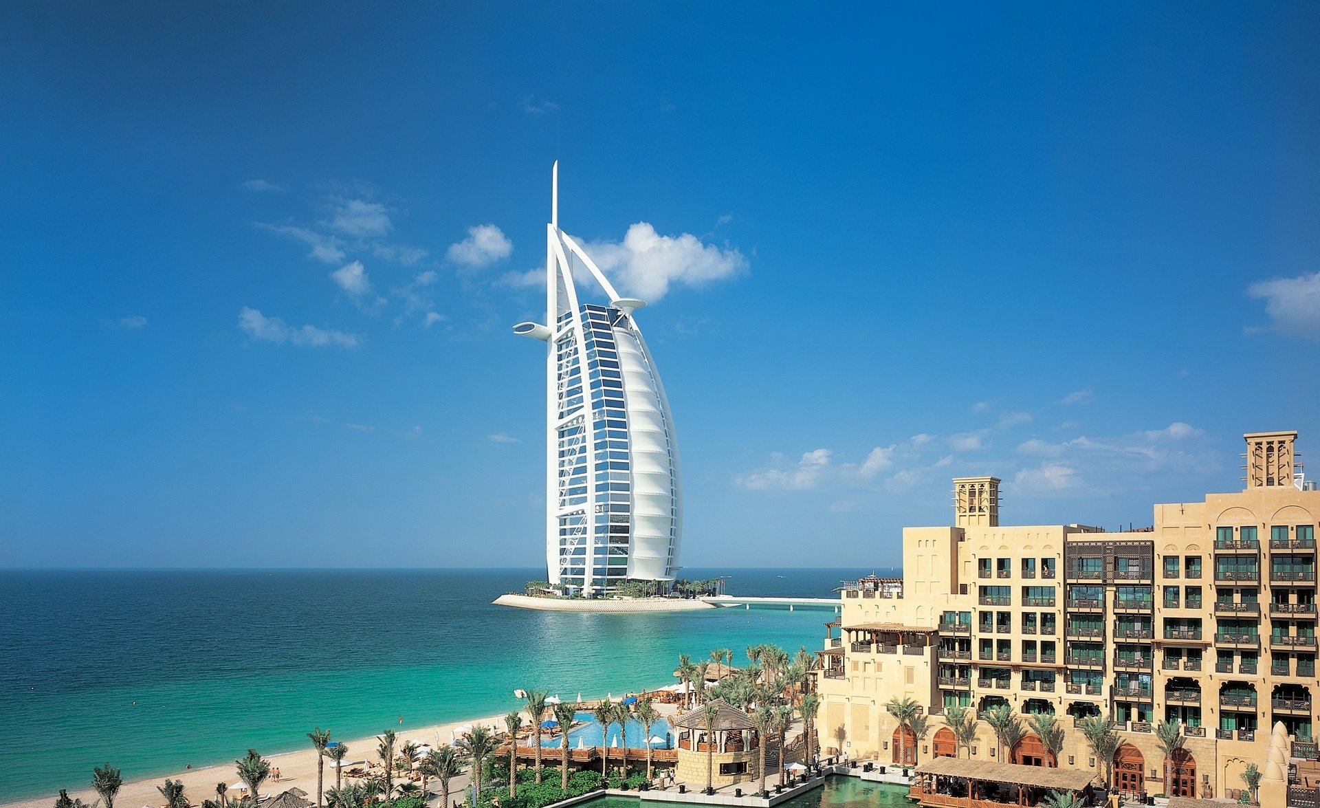 dubai emiratos árabes unidos ciudad cielo nubes edificio mar río agua