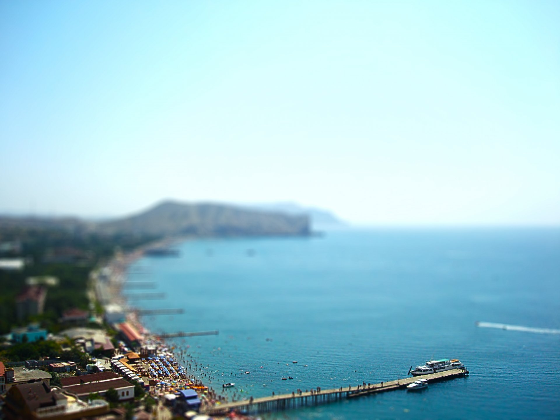 mare crimea lucioperca tilt-shift molo argine