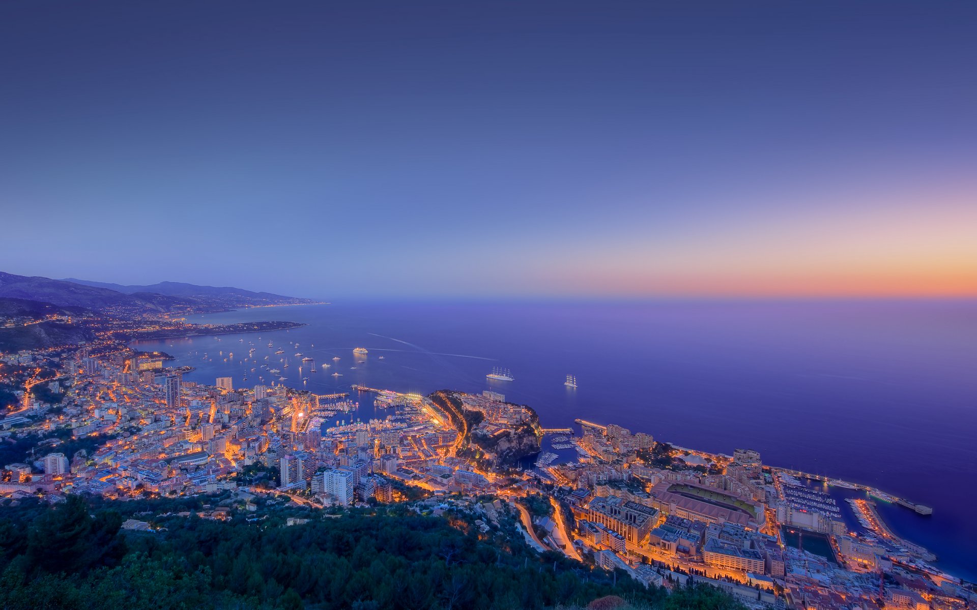 monaco küste meer lichter schiffe gebäude sonnenuntergang