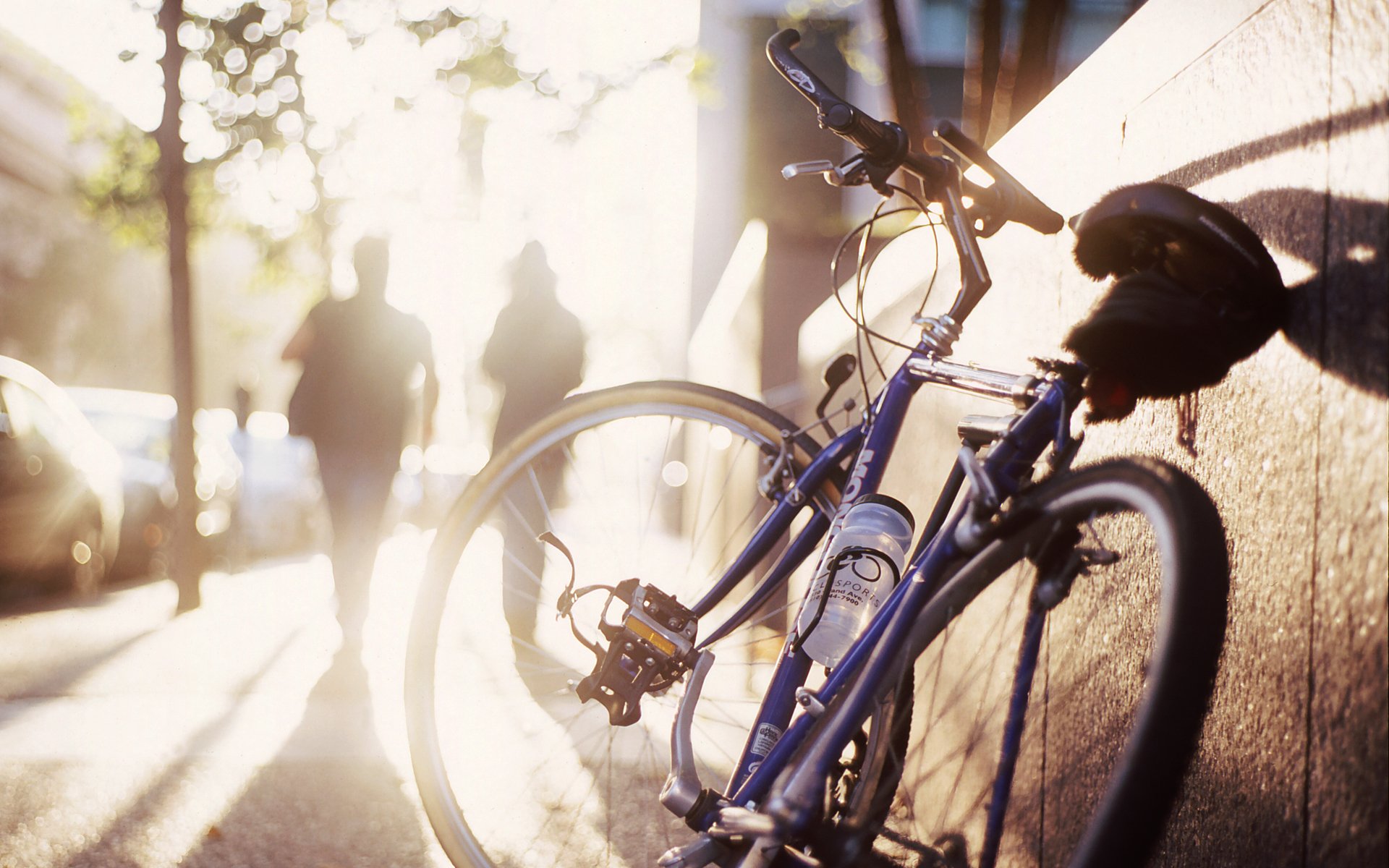 straße bürgersteig silhouetten sonne fahrrad morgen schatten bokeh